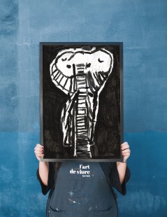 Elefante marc negre Marta Pérez